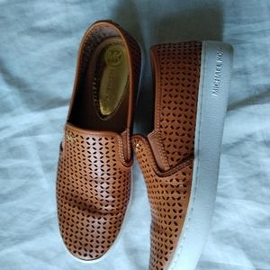Michael kors shoes  ,size 9